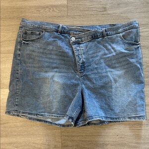 Eloquii Blue Crossover Denim Jean Shorts